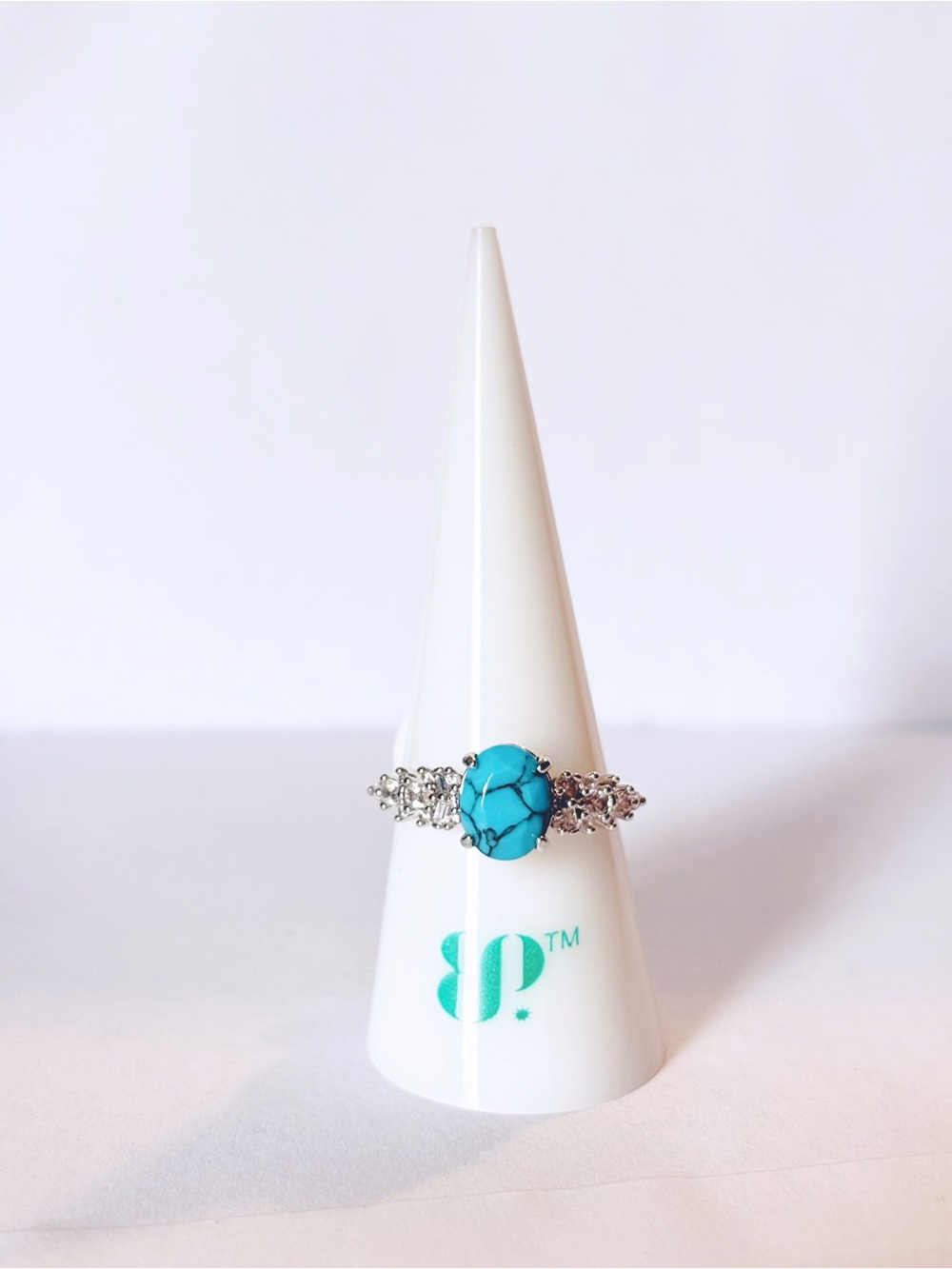 New Bomb Party “Welcome To Center Stage” Ring Size 8 RG77587